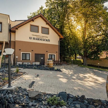 Penzion U Harmáčků Hustopeče Esterno foto